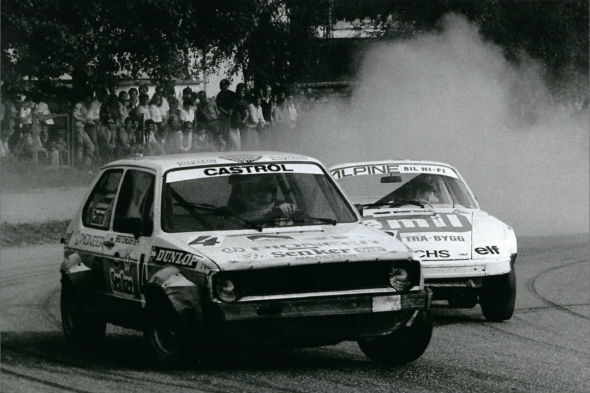 1982